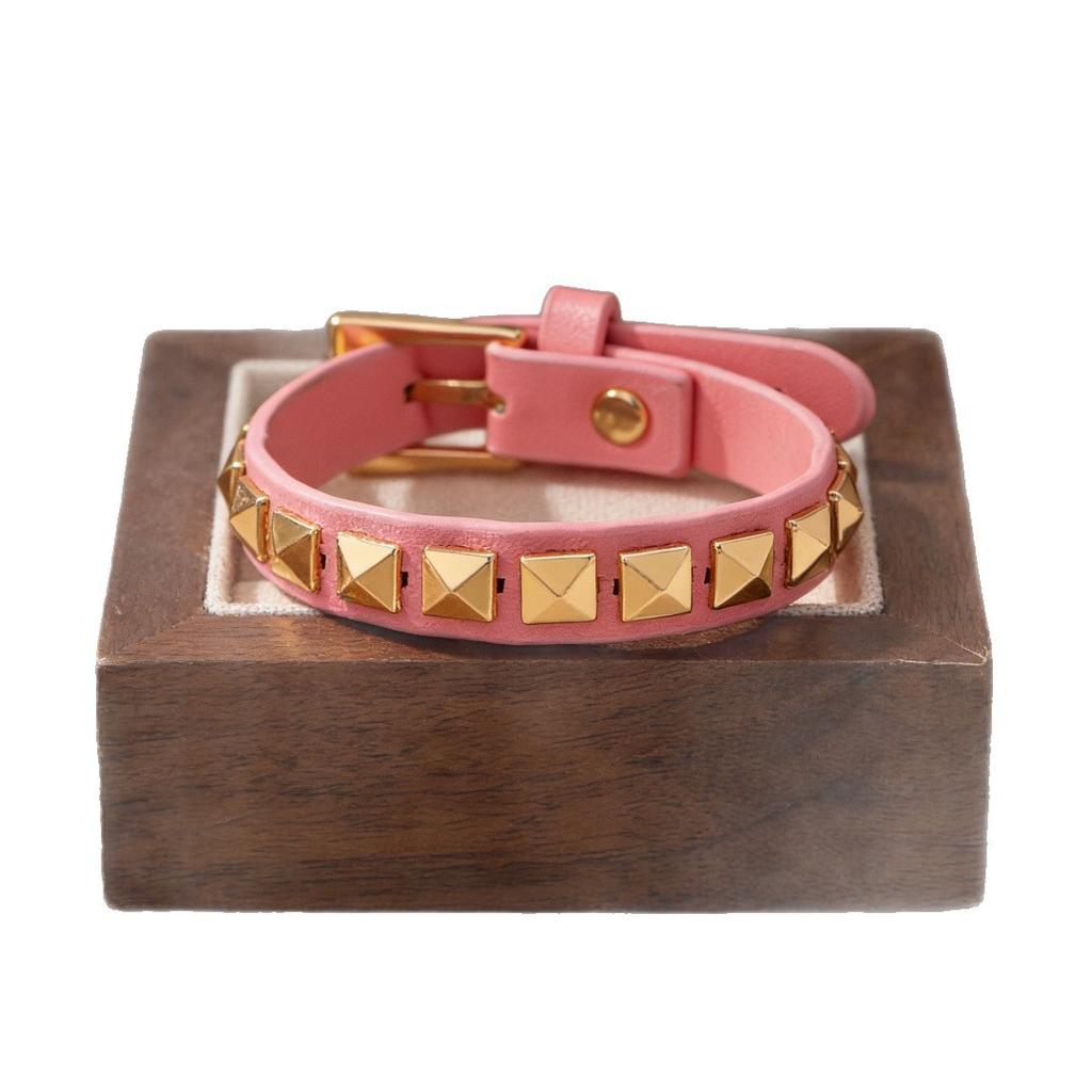 Mode-Temperament, Gürtelschnalle, Nietenarmband, Personalisiertes High-End-Armband, Trendiges und Cooles Personalisiertes Armband.