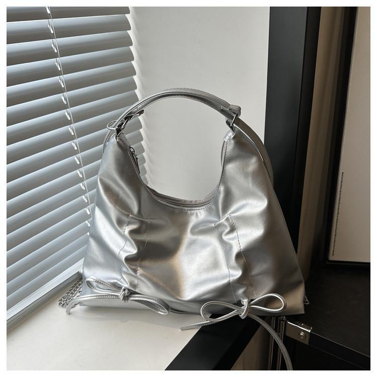 Modische Schmetterlingsschleife Große Kapazität Schultertasche 2024 Frühling Neuer Koreanischer Stil Street Trend Pu-Tragetasche