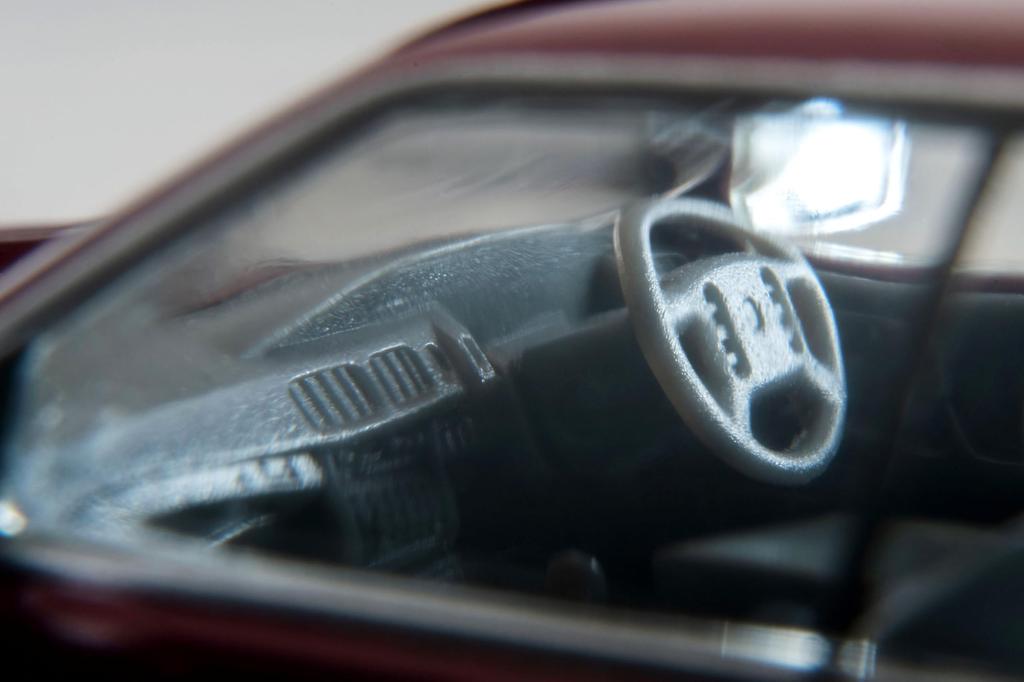 Tomytec Tomica Limited Vintage Neo Nissan Gloria Cima S 1990 329428 LV-N340a Type-II (rouge) Modèle, Terminé,