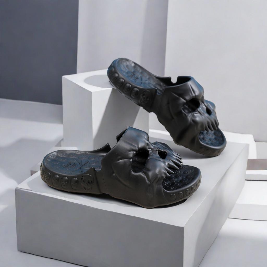 

Модные мужские шлепанцы и тапочки с черепами 2025 года, нескользящие, для дома и улицы 40/41 чёрный