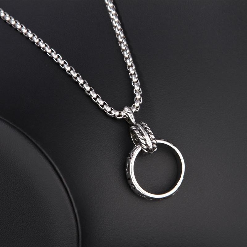 Hip Hop Ring Ring Necklace Men'S Pendant Bouncing Pendant Women'S