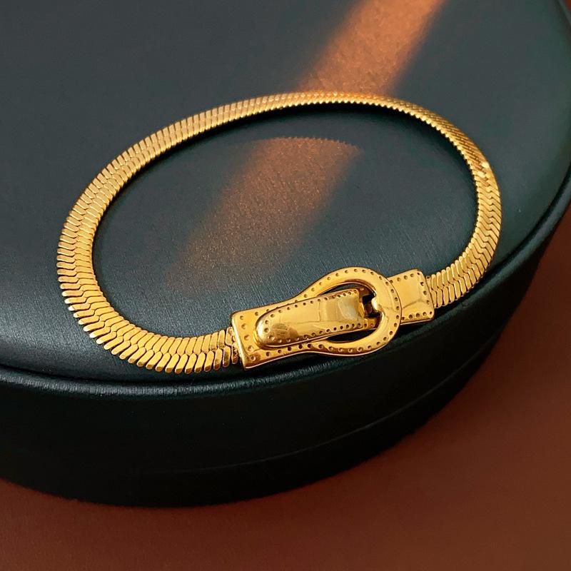 Elegante Geometrische Zirkonia Armband voor Damesmode - Veelzijdig, Trendy Bangle Sieraden