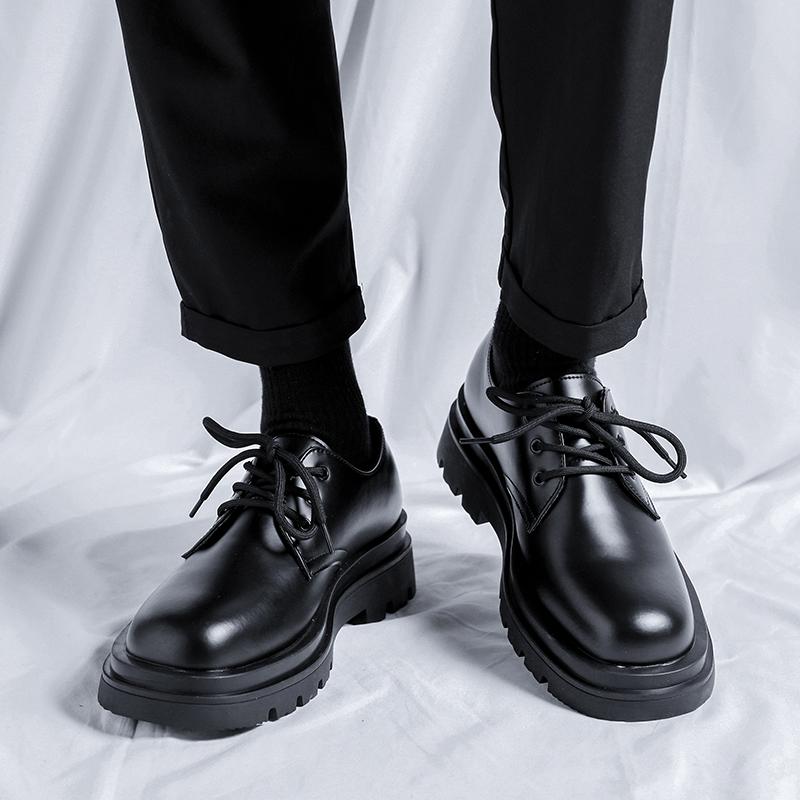 Fashion DRESS Business men's leather shoes Classic minimalist style Groom's wedding and fashion party Thick soled Black shoes Trendy