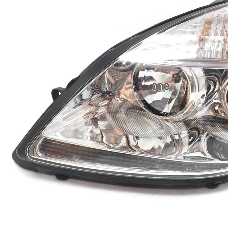 Compatible with 05-09 Zhonghua Junjie Headlight Assembly, 07 Junjie Headlight Combo Light Assembly