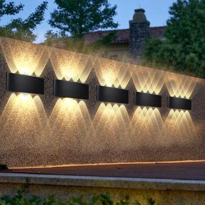 Μοντέρνες απλίκες LED τοίχου 8W Up Down Φωτιστικό τοίχου Φωτιστικό τοίχου Ζεστό λευκό φως για