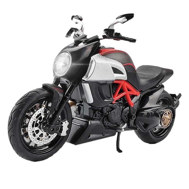 

1/12 Ducati Diavel Carbon Червоний Литі Транспортні Засоби Колекційні Хобі Модель Мотоцикла Іграшки Подарунок на День Народження для Дітей срібний