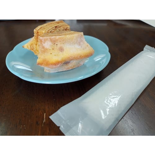 Kyushu Paper Disposable Hand Towels, Embossed, Round, Plain, 1,200 count, Individually Wrapped, for Commercial Use, Ideal for Restaurants, Cafes, and