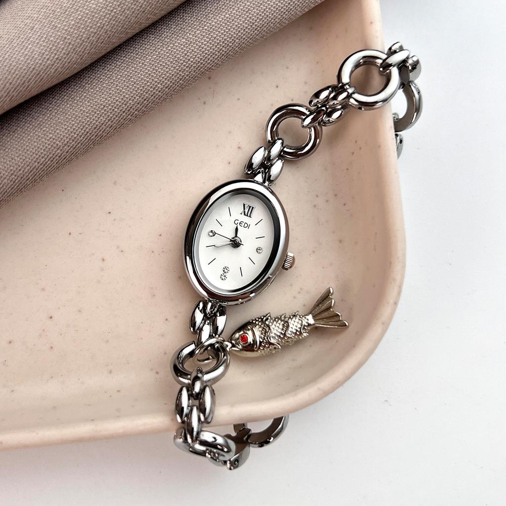 Niche Light Luxury Oval Women'S Watch Medium And Ancient Style High Value Versatile Women'S Watch Quartz Watch