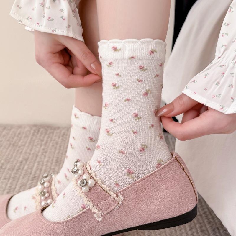 

White Floral-patterned Socks - Children s Style. Spring Cotton. Spring and Summer Thin Lace-up Wooden Ear Cuff Mid-length Socks. Summer. 1 pair белый