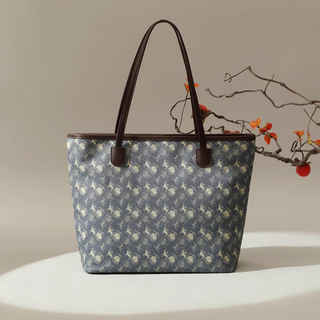 Textured and Trendy Checkered Tote Bag, Women's Fashionable Casual Handbag, Large-capacity Woven Single-shoulder Bag