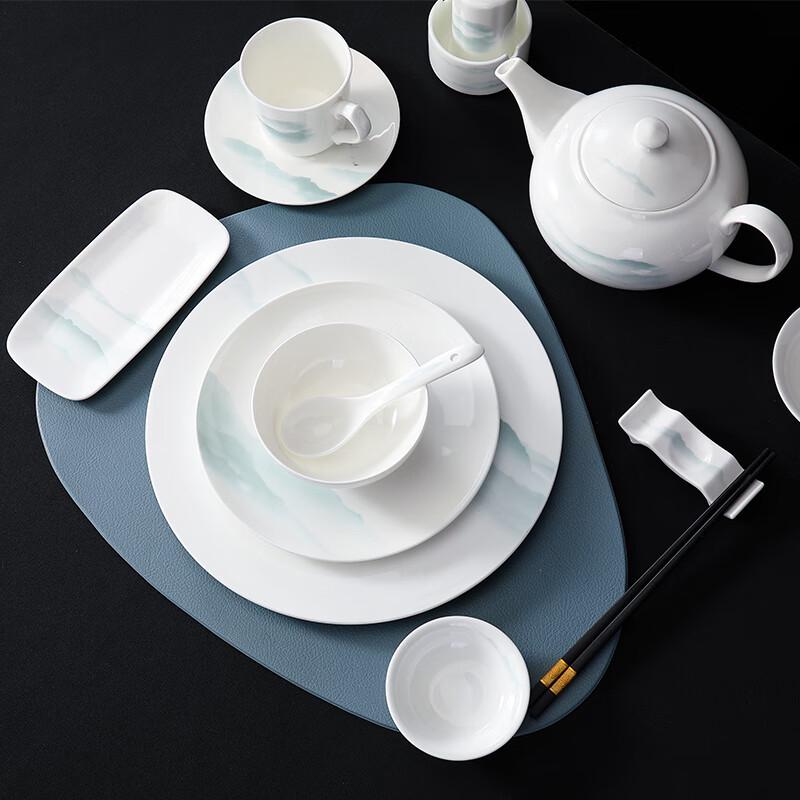 Sweet  Elegant Chinese Ceramic Tableware Set
