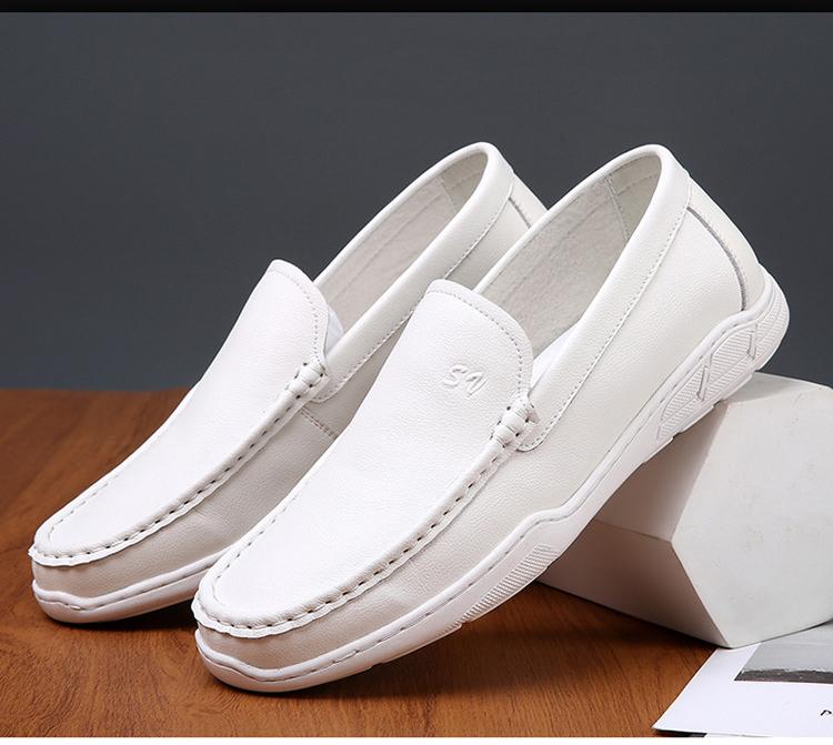Neue Schuhe für Herren, echtes Leder, lässige Fahrschuhe, modische Slip-on-Loafer, atmungsaktive Sandalen aus mikroporösem Leder für den Sommer