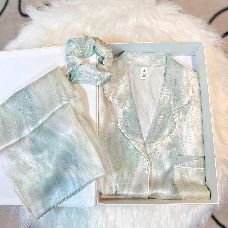 

Women s Korean Style Long-Sleeved Cardigan & Silk Home Wear Set XL (110—125 lbs)