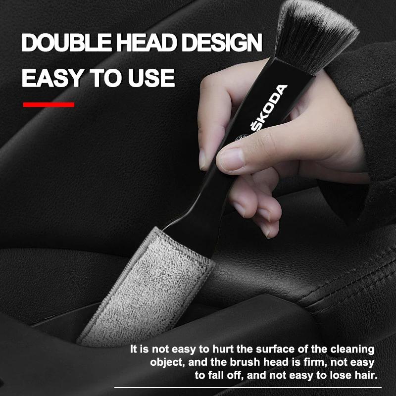Car Interior Cleaning Soft Brush Tool Dust Remover Emblem For Skoda Fabia Superb Yeti Octavia Kodiaq Mk3 A4 A6 Auto Accessories ZJ9