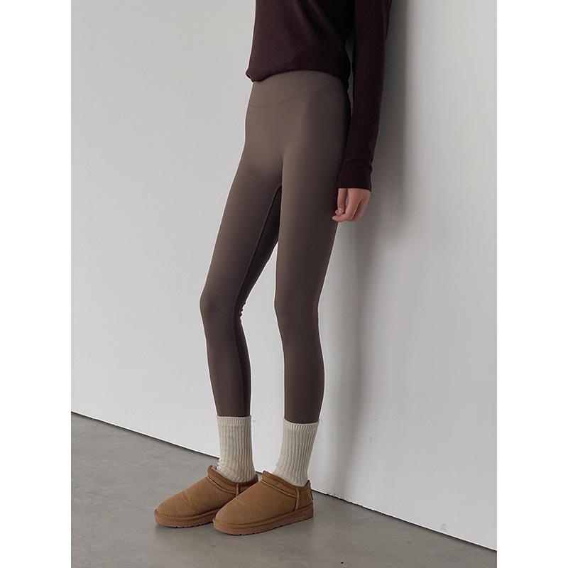 

Korean Style High Waist Tummy Control Yoga Pants - Thickened Velvet, Hip Lifting Winter Wear (ZG019) Dark Coffee (Thin Fleece)