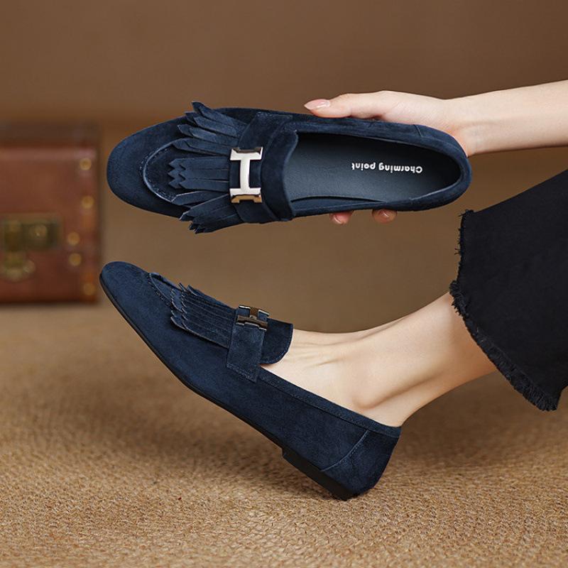New solid color flat-bottomed loafers, comfortable and soft cowhide single shoes, low-heeled genuine leather women's shoes, cowhide soles, and large-