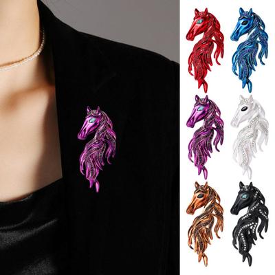 Horse Brooch Sparkling Rhinestones Inlaid Enamel Brooch Pin Clothes Hats Bags Badge Fashionable Accessory