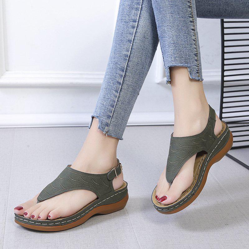 New 2021 Women's Large Size European & American Solid Color Embroidered Thong Flat Sandals, Size 43 Available