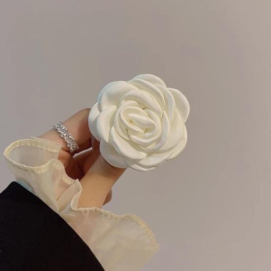 3D Brož s designem látkové květiny, klip na límec, květ kamélie, klopa, všestranné nošení, módní doplněk