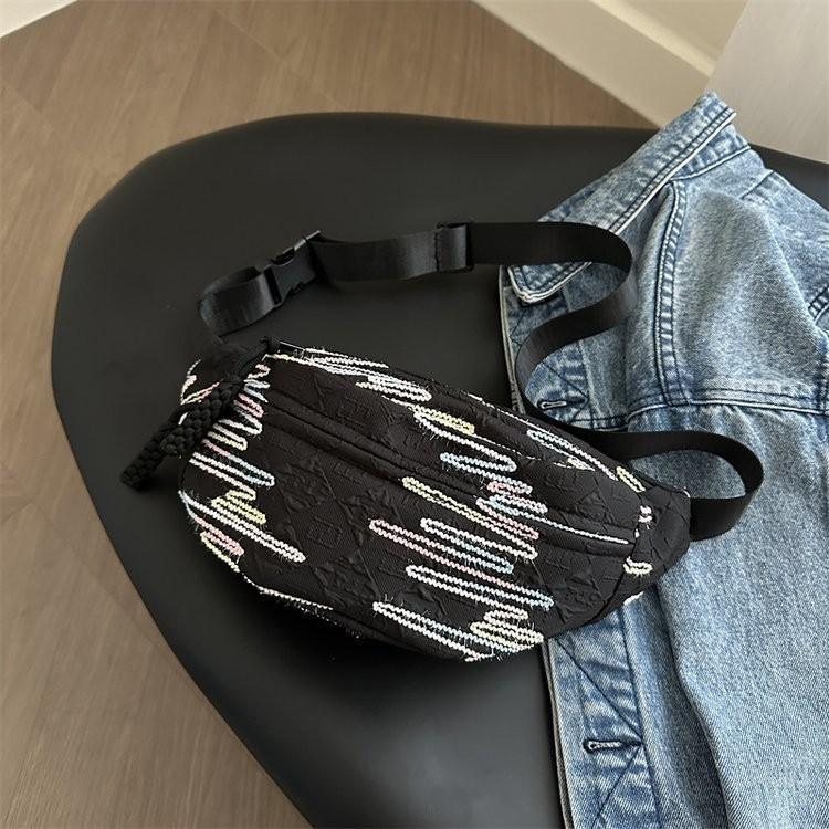 

Модная женская сумка в корейском стиле на лето 2024 года, повседневная полиэстеровая сумка через плечо чёрный