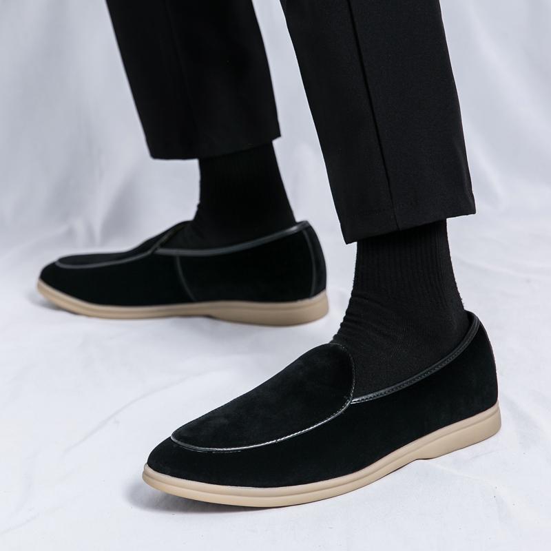 Fashion Brand Men's Comfortable Frosted Leather Pointed Office Loafers Fashionable Spring New Men's Breathable Banquet Wedding Shoes