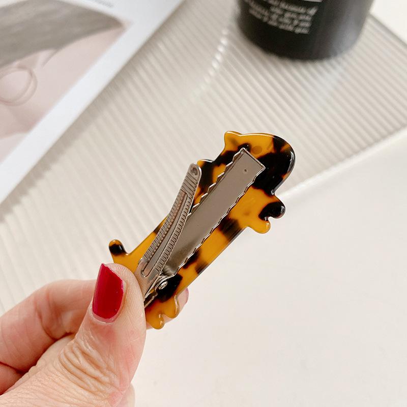 1pc Korean Version of the Acetate Plate, Cute Short-legged Three-color Cat Hair Clip, Duck Mouth Clip