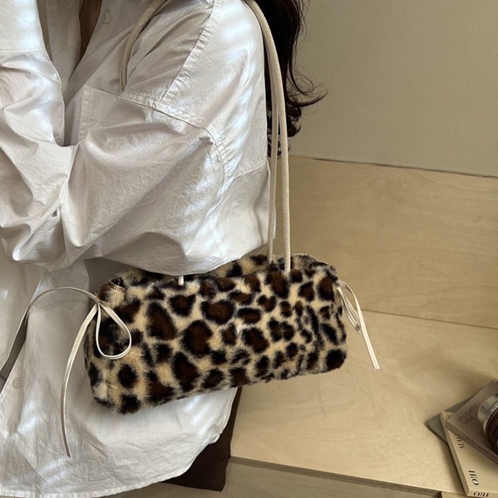 New Leopard Print Pillow Bag Lightweight Long Shoulder Strap Handbag Large Capacity Shoulder Bag Women