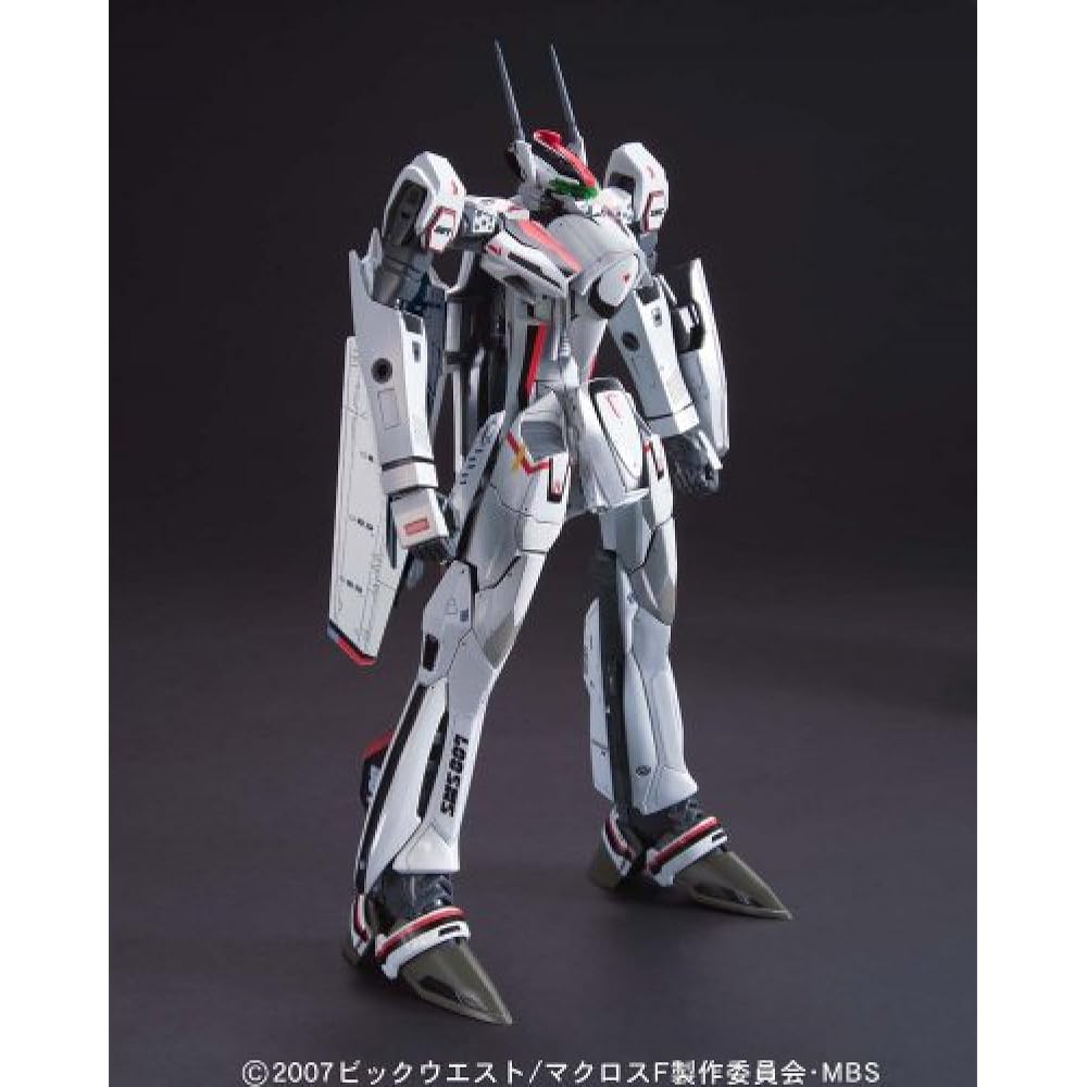 Bandai Spirits 1/72 VF-25F Messiah Valkyrie Alto Model Kit Macross Frontier Scale Model