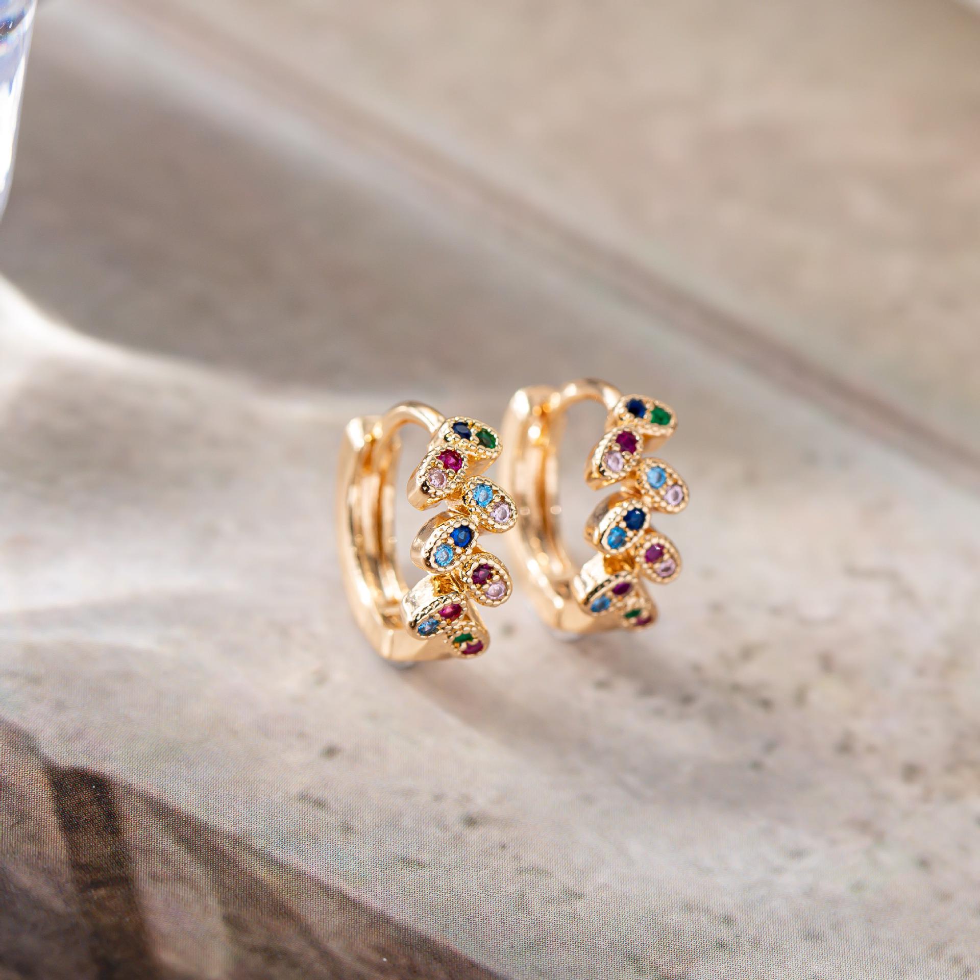 Colorful Rhinestone Leaf Earrings - Hollow Classic Design for Women
