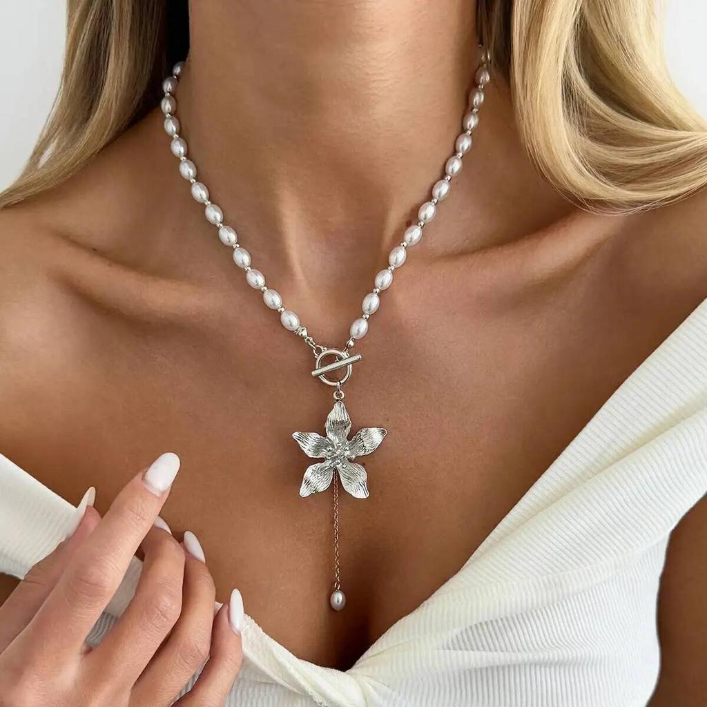 Ingemark Exquisite Luxury Imitation Pearl Choker Necklace Women Trendy Gold Color Flower Tassel Necklace Aesthetics Jewelry Gift