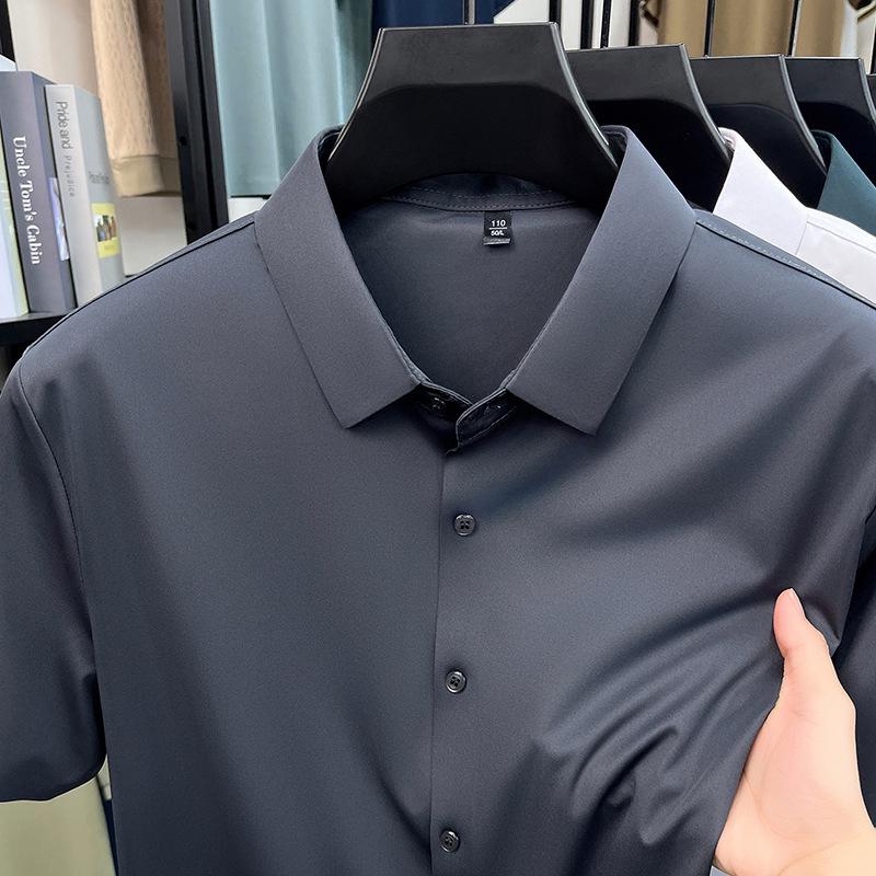 Pánská letní bezešvá košile s krátkým rukávem z ledového hedvábí - Prodyšná, jednobarevná, Business Casual, s krátkým rukávem.