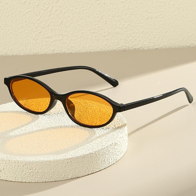 Vintage Small Cat Eye Sunglasses New Leopard Black Designer Small Oval Sun Glasses Retro Fashion Women Sunscreen Glasses Uv400