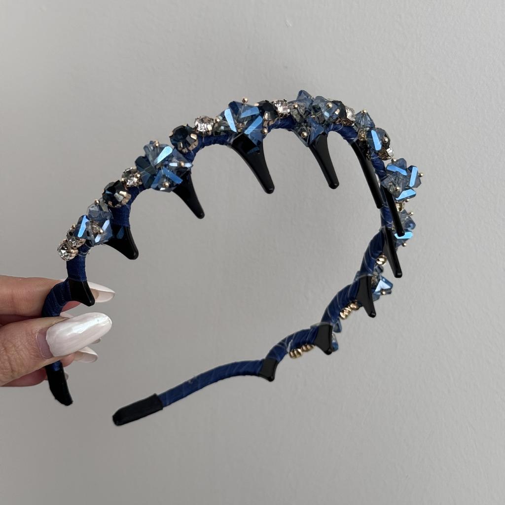 Fascia per Capelli in Cristallo Dentata, Lusso Leggero, Completamente Ricoperta di Diamanti, Semplice ed Elegante, Fascia Sottile Retro e Versatile