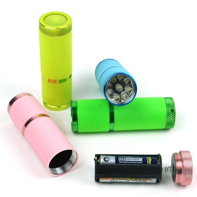 Portable Waterproof 9LED Flashlight: Quick-Drying Purple Light Nail Polish with Non-Slip Grip