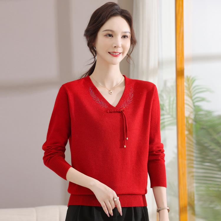 New Style of Middle-aged and Elderly Women's Autumn and Winter Sweater Base Shirt for Middle-aged Mothers