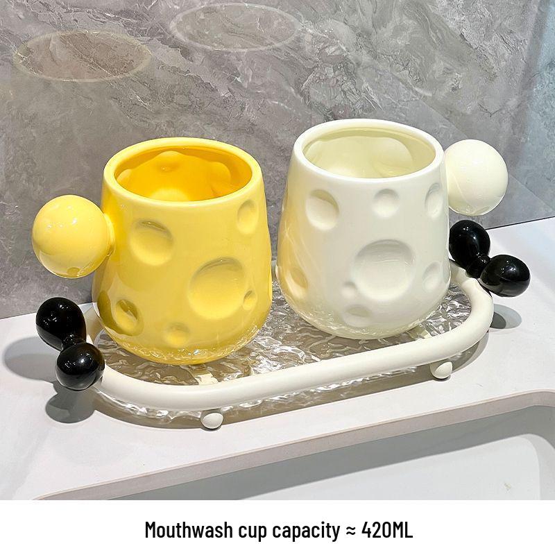 Luxury Ceramic Toothbrush Holder - Elegant High-End Design for Couples