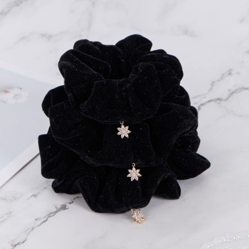 

MAIA Шелковый бархат кранч (Выберите 2) cow