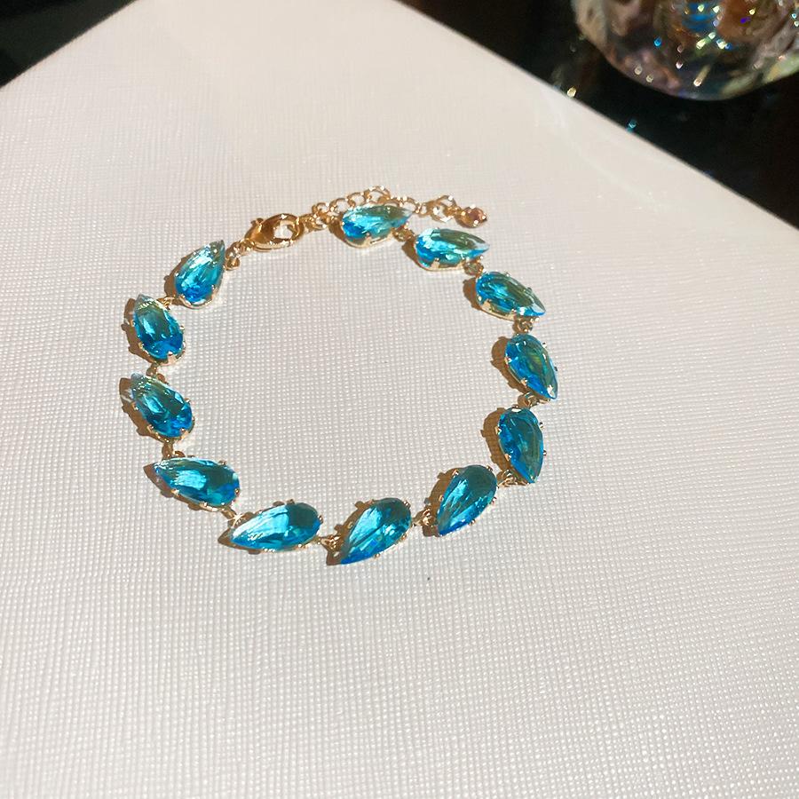 Sparkling Zircon Oval Bracelet Elegant Women Hand Jewelry