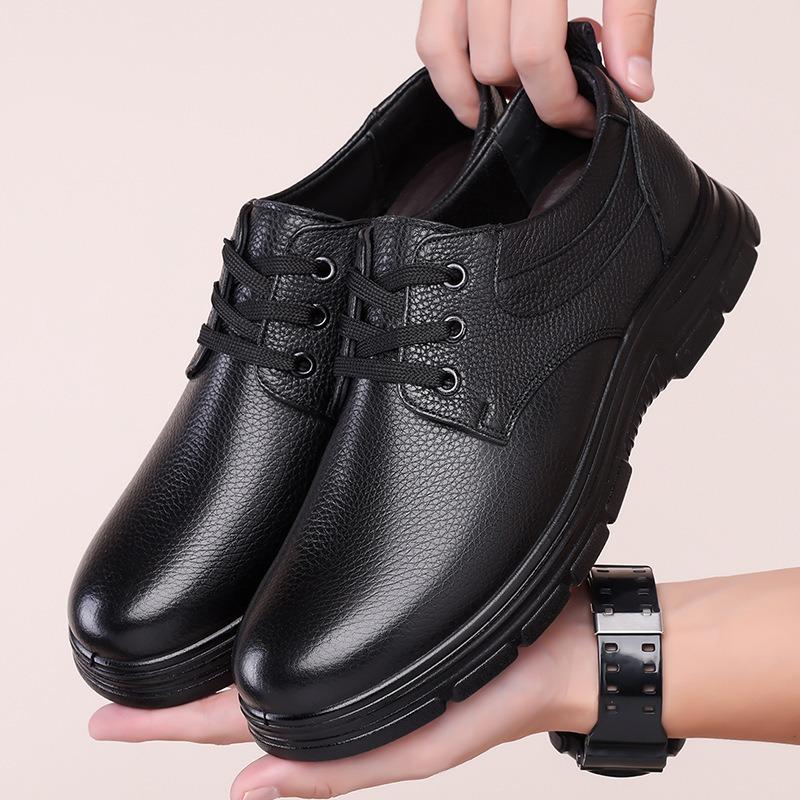 Fashion Spring Autumn Men's Dress Shoes Fashion Casual Soft-soled Leather Driving Shoes Man British New Designer Non-slip Loafers Male