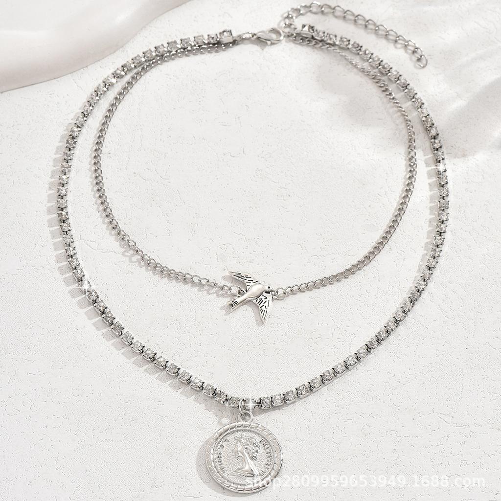 Vintage round brand pigeon collarbone necklace women, punk multi-layer beauty head jewelry, women's jewelry