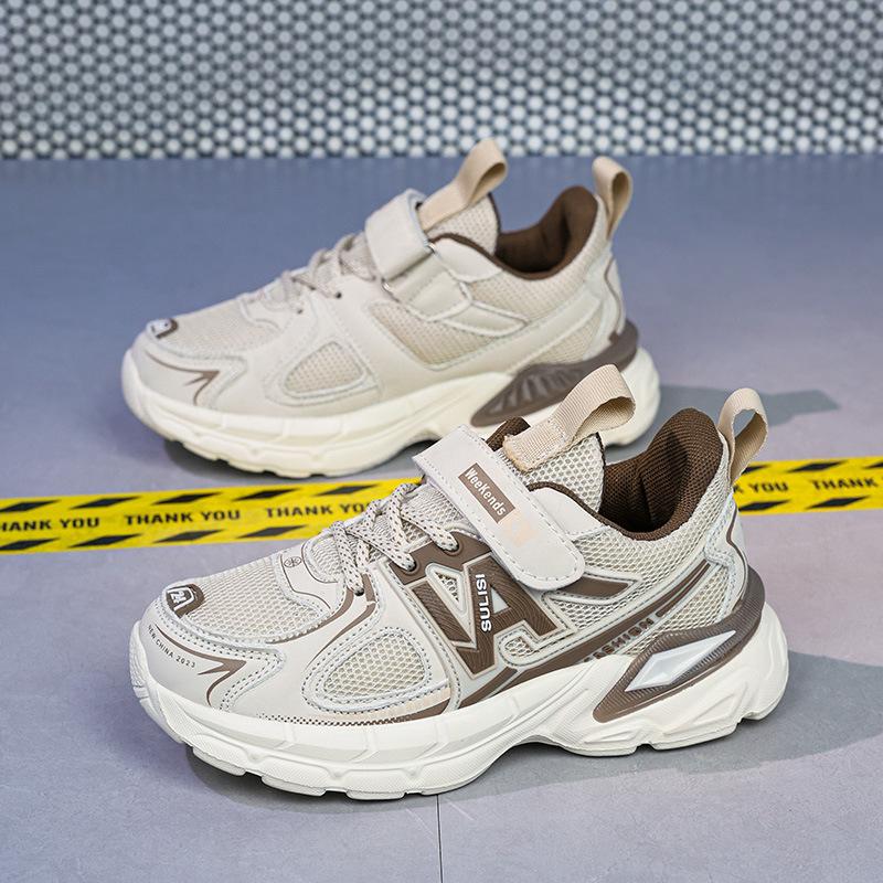 Children's Leisure New 2025 Classmates Running Shoes Soft Sole Boys Breathable Boys Sports Shoes Lightweight Mesh Shoes