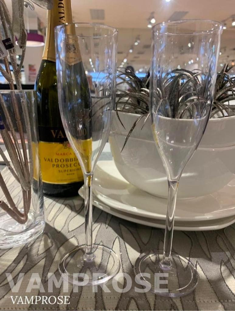 Unbreakable Champagne Glasses, 100ml, Gift Set (10 Glasses), Commercial Grade, Crystal-Clear, -20°C to 100°C, Dishwasher Safe, Ultra-Durable, Even Dro