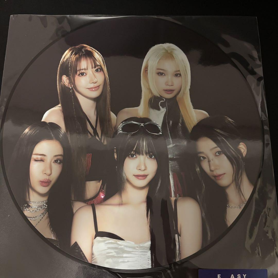 

[USED] Le Sserafim All Together EASY CRAZY HOT Tour Fan