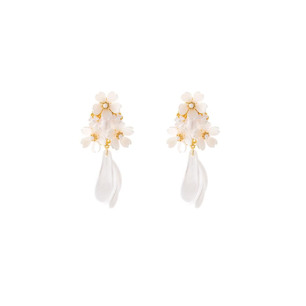 Mori Petal Resin White Flower Fringed Earrings Light Luxury High-End Earrings Atmosphere Ear Clips