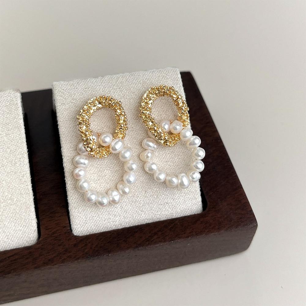 French Light Luxury Baroque Pearl Earrings Personality Fashion Temperament Freshwater Pearl Earrings Retro Earrings High-end Sense