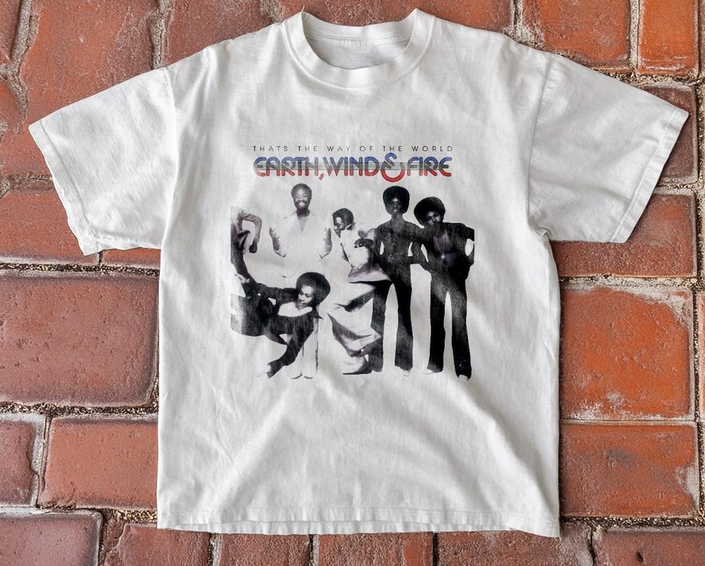 Earth Wind And Fire That#039s The Way Of The World Classic Unisex TShirt Size S5X Unisex T-Shirt XXXXL