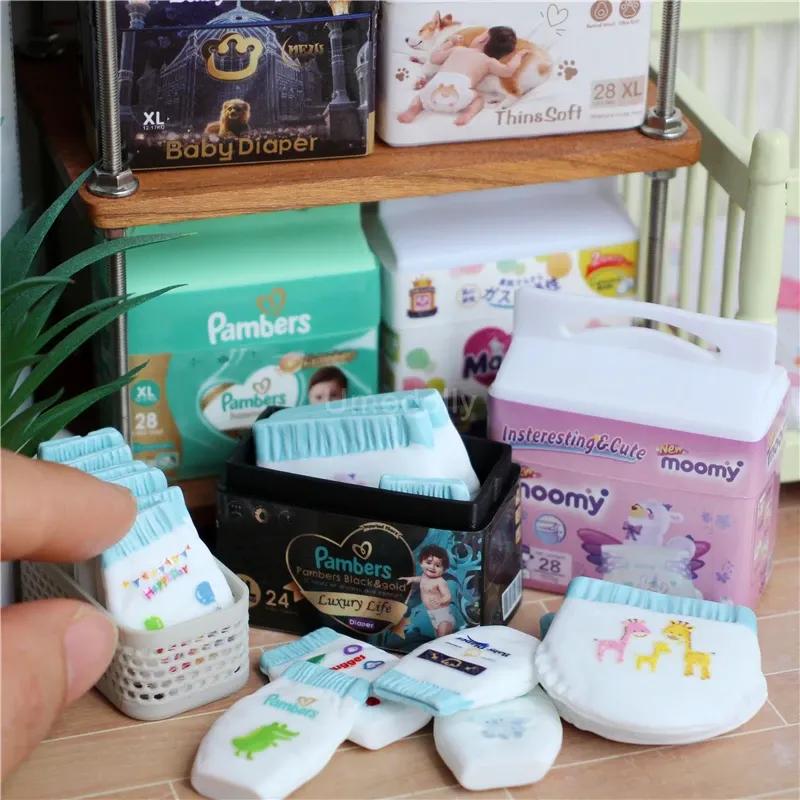 1:6 Scale Miniature Dollhouse Diaper Model for Blyth OB11 Doll Accessories Toy