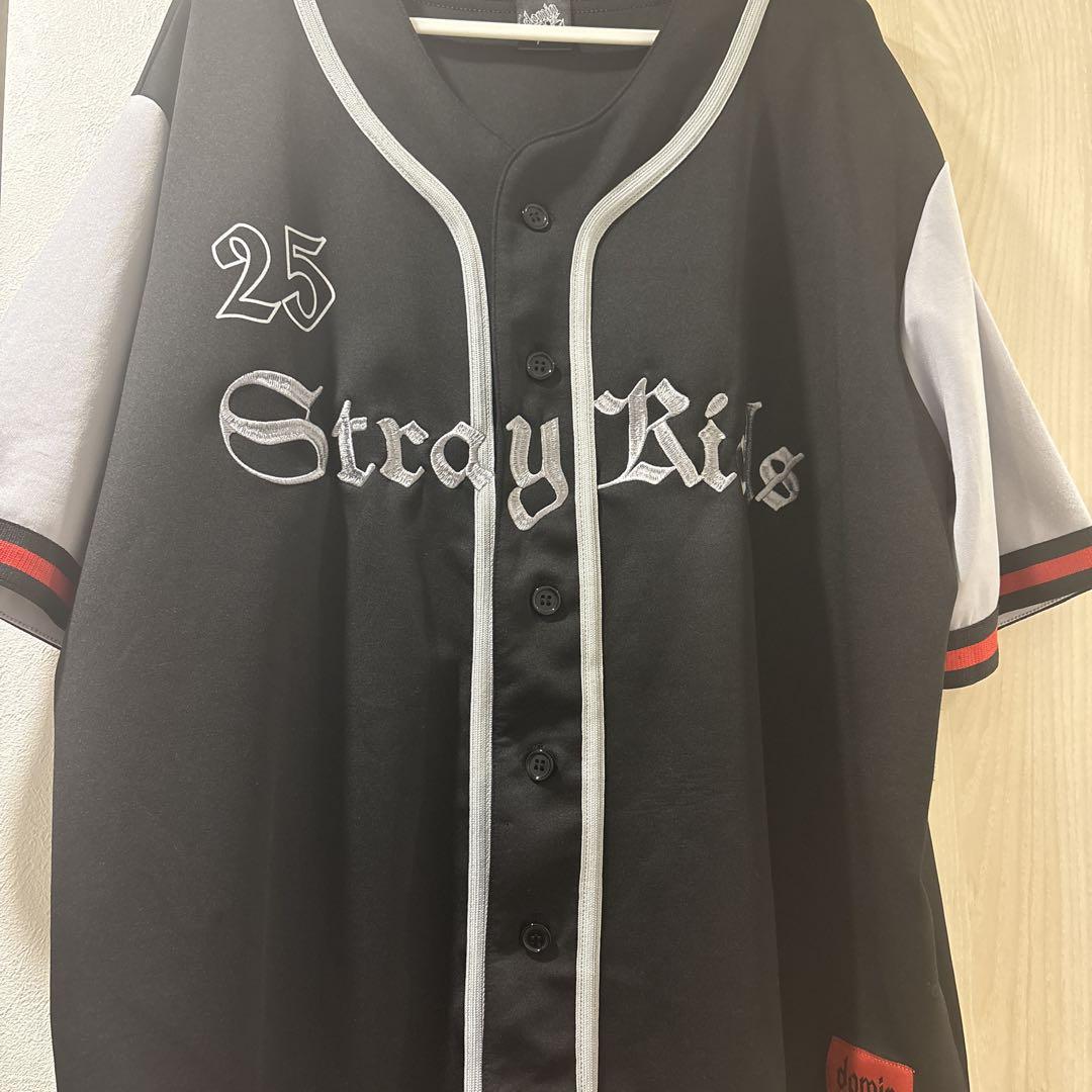 

[USED] Stray Kids LeeKnow Reno Uniform