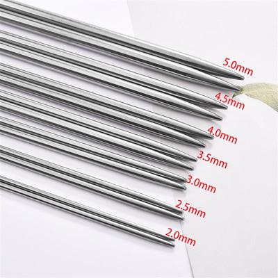 Lot de 5 aiguilles à tricoter droites à double pointe de 2 à 5 mm en acier inoxydable de 20 cm pour projets de tricotage de pulls