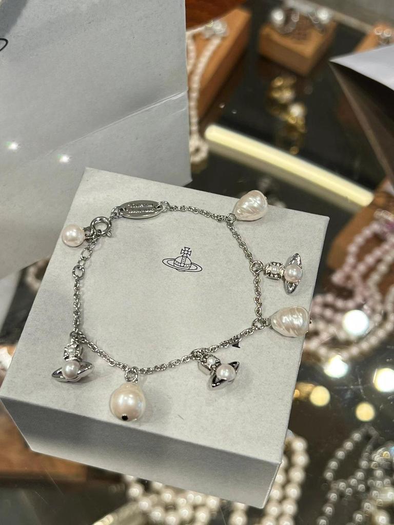 Empress Dowager Baroque Tassel Pearl Necklace - Women's Fashion Statement